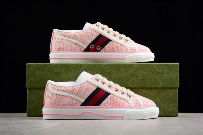 G*u*i sneaker g1000005
