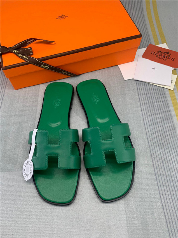h*rmes sandals 800028