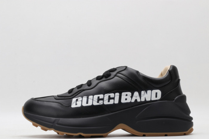 G*u*i sneaker g1000054
