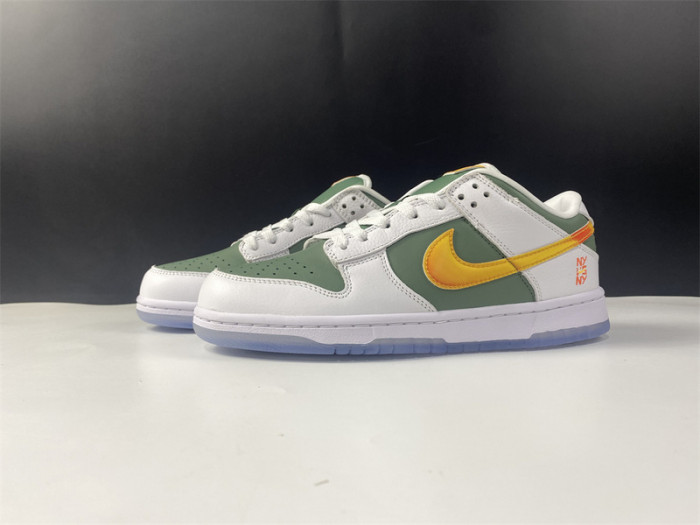 sb dunk low prm dn2489-300